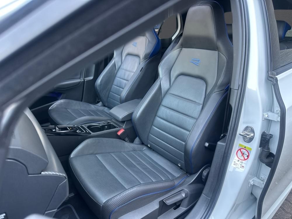 Volkswagen Golf 8 2.0 Gti R