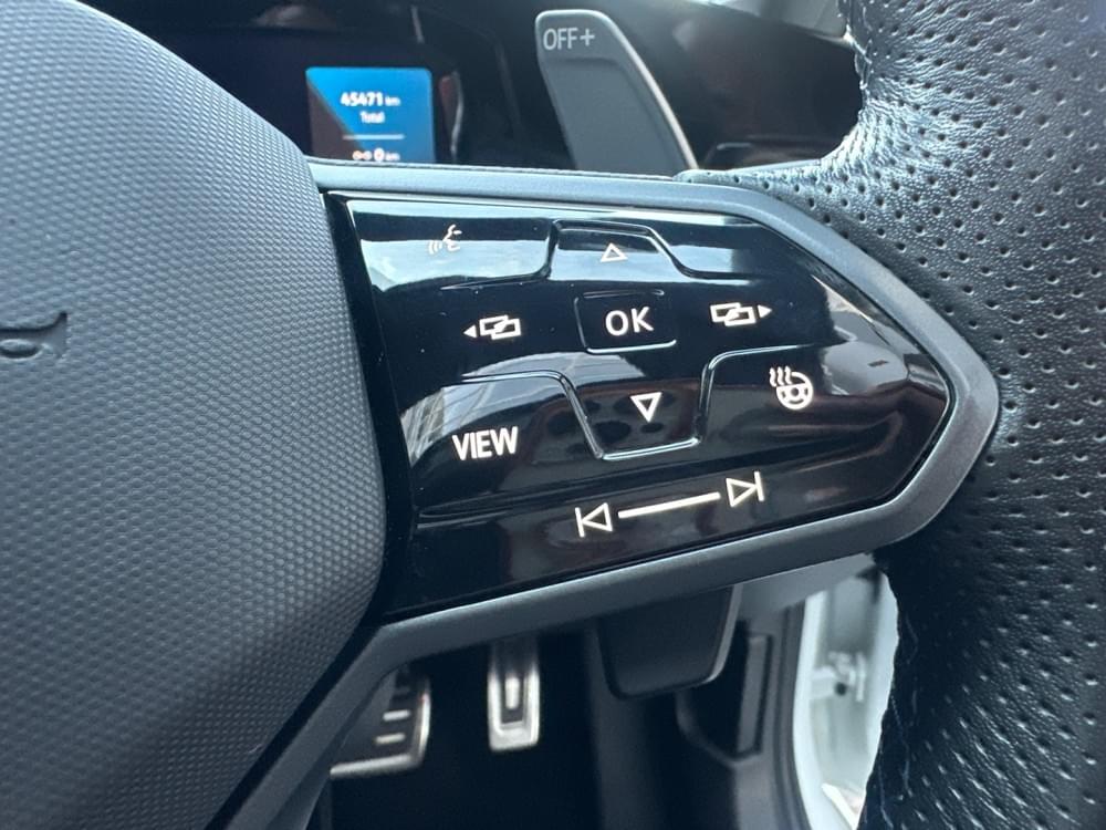 Volkswagen Golf 8 2.0 Gti R