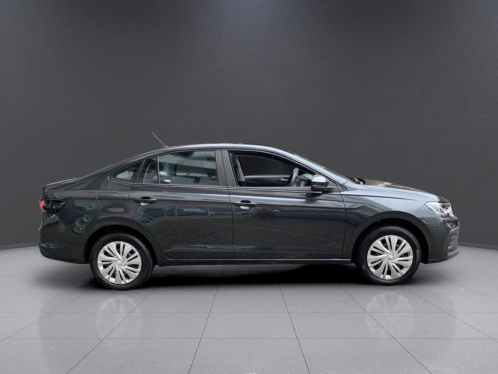 Volkswagen Polo Sedan 1.6 Base