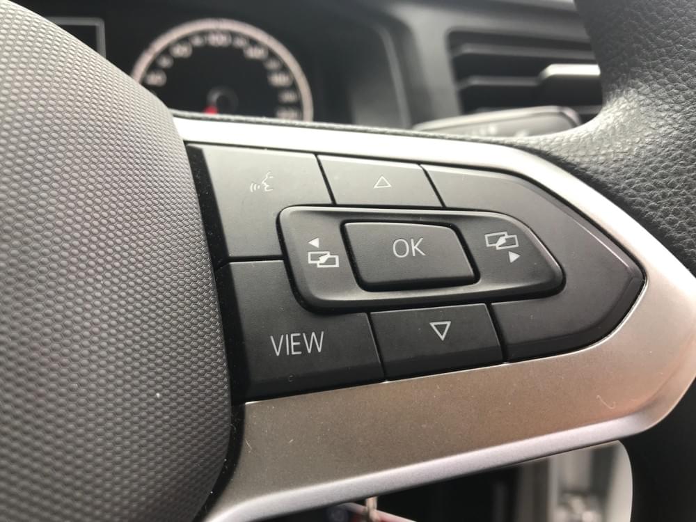 Volkswagen Polo Sedan 1.6 Base