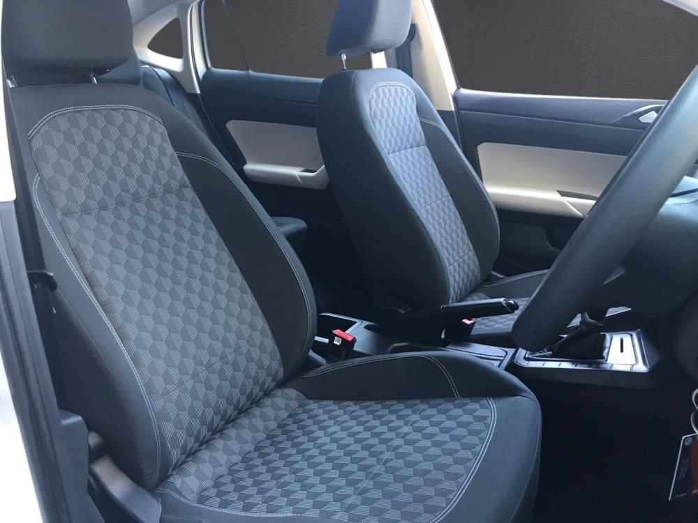 Volkswagen Polo Sedan 1.6 Tiptronic