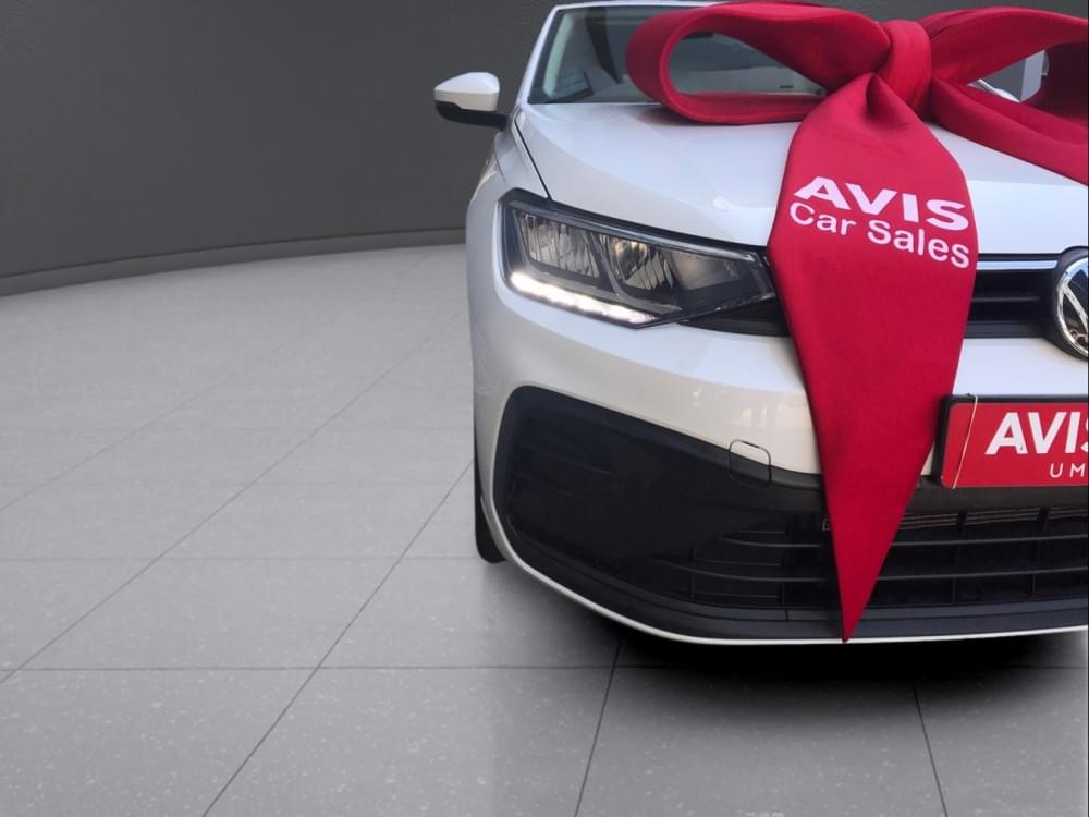 Volkswagen Polo Sedan 1.6 Tiptronic