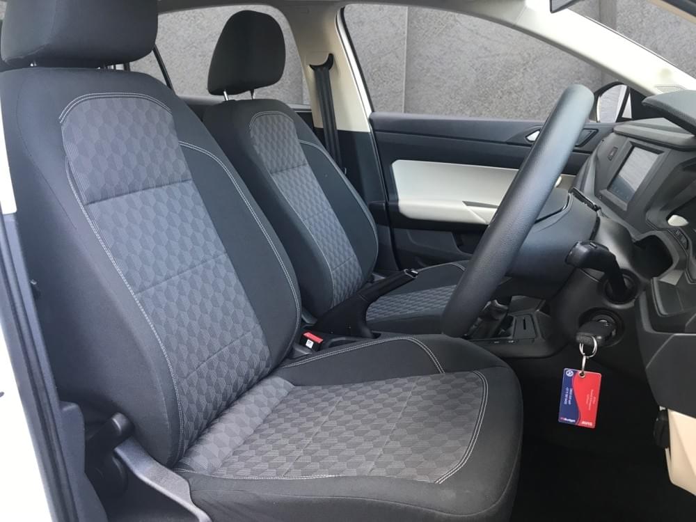 Volkswagen Polo Sedan 1.6 Tiptronic