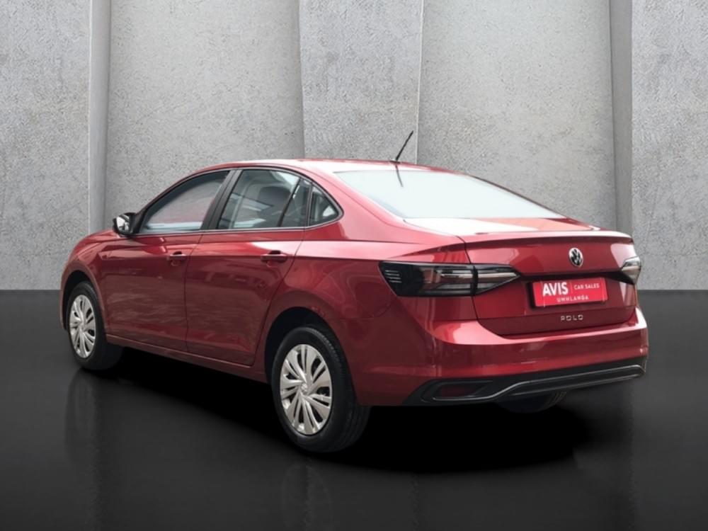 Volkswagen Polo Sedan 1.6 Base