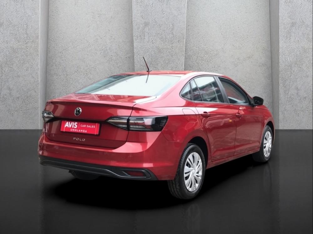 Volkswagen Polo Sedan 1.6 Base