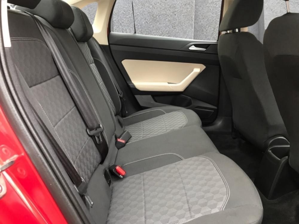 Volkswagen Polo Sedan 1.6 Base