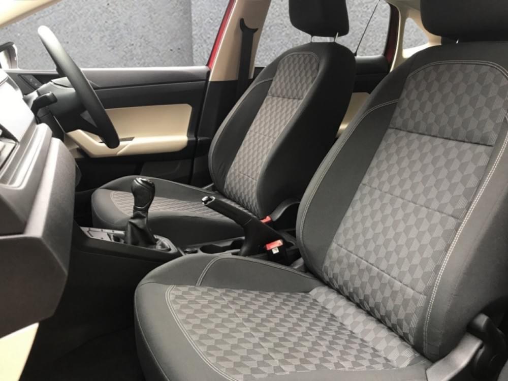 Volkswagen Polo Sedan 1.6 Base