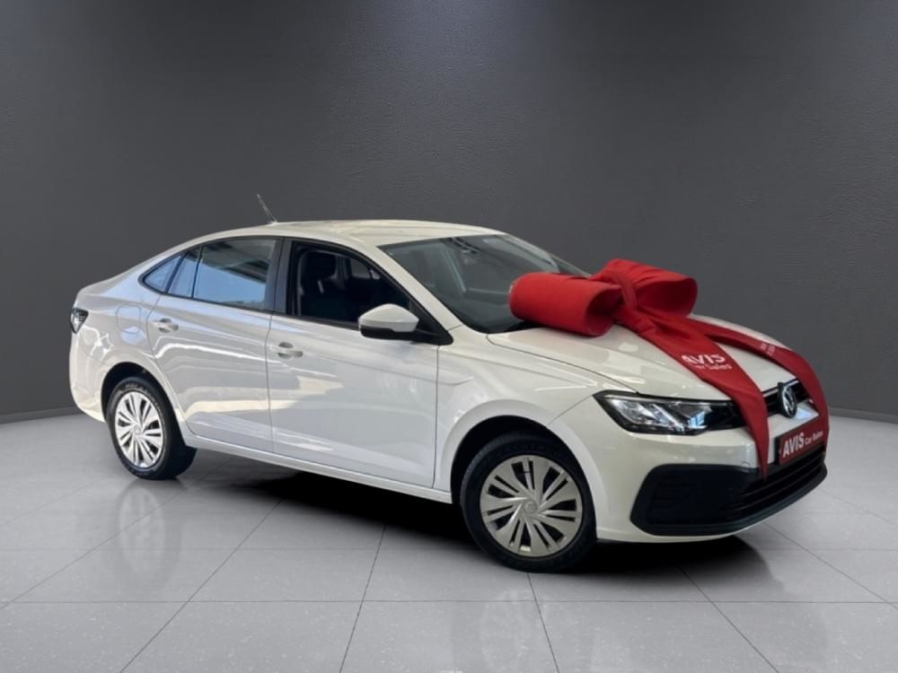 Volkswagen Polo Sedan 1.6 Base