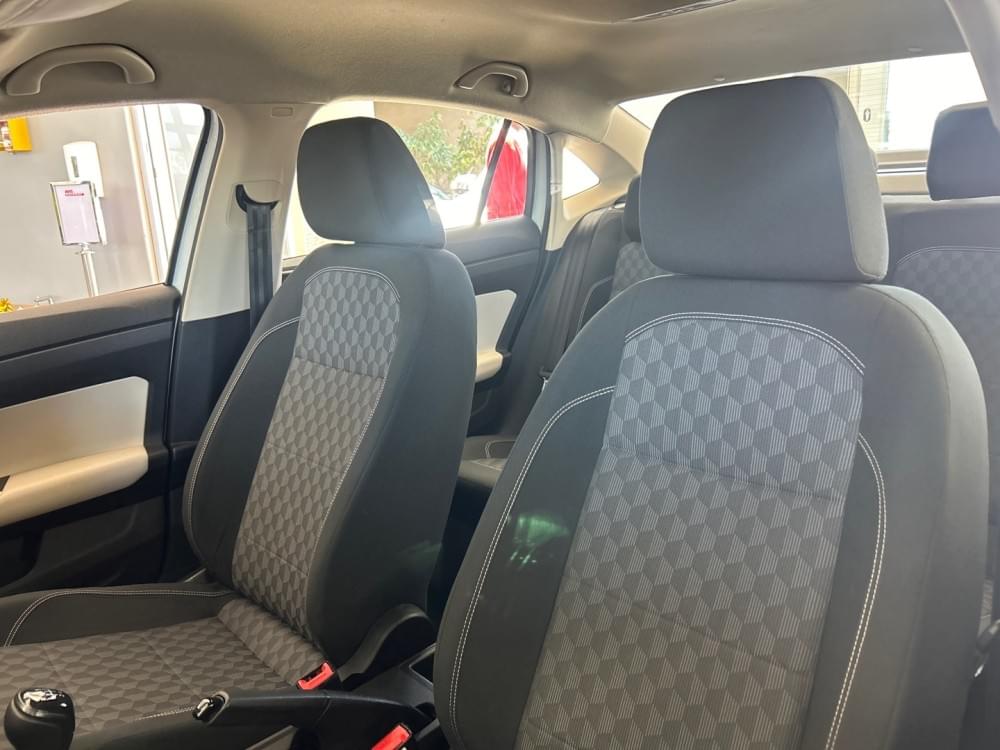 Volkswagen Polo Sedan 1.6 Base