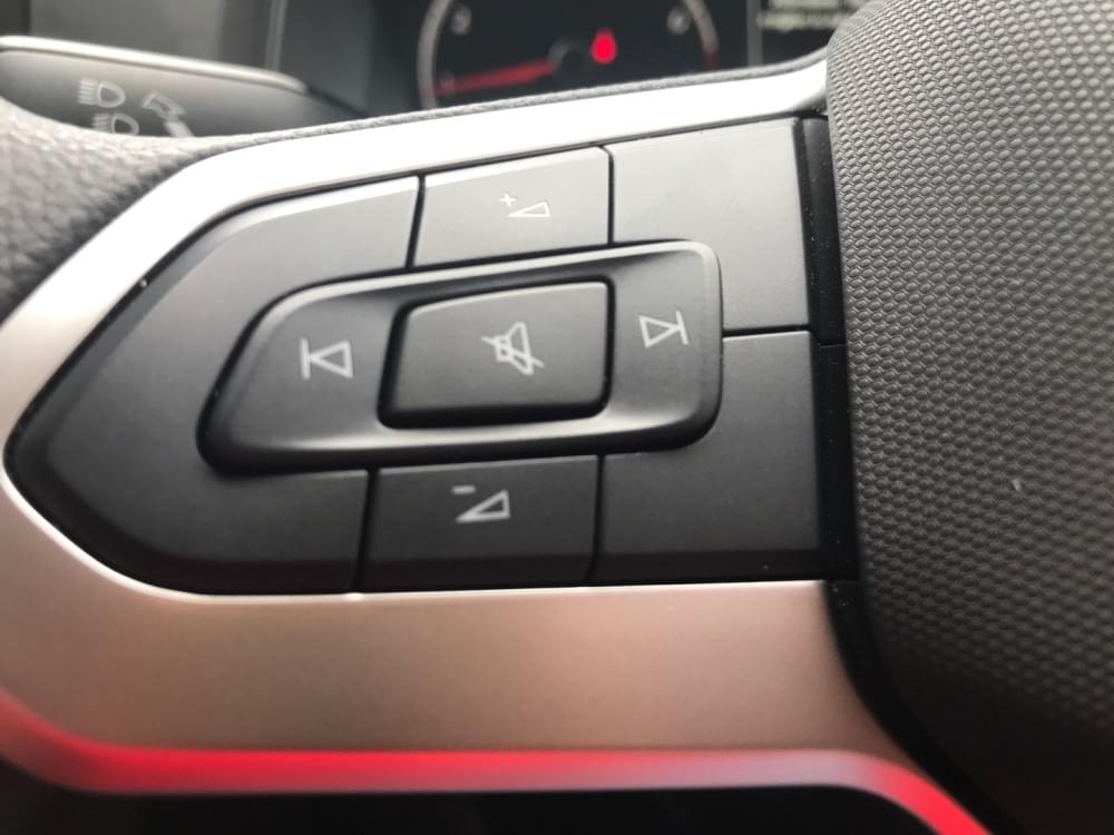 Volkswagen Polo Sedan 1.6 Tiptronic