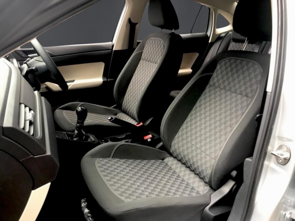 Volkswagen Polo Sedan 1.6 Base