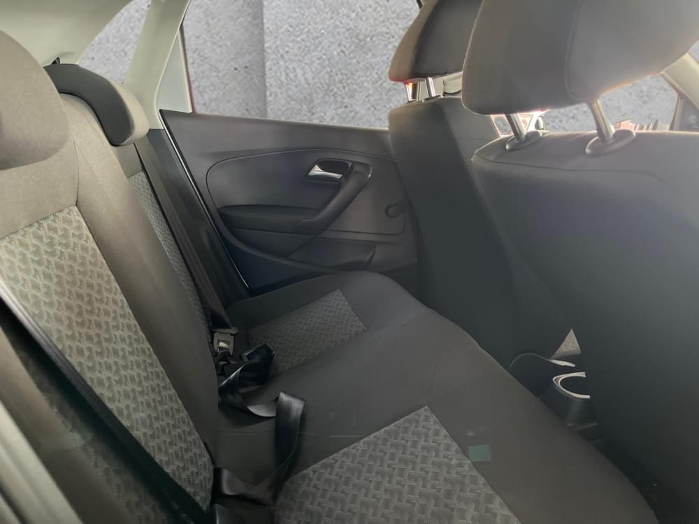 Volkswagen Polo Vivo Hatch 1.6 Life Tipt