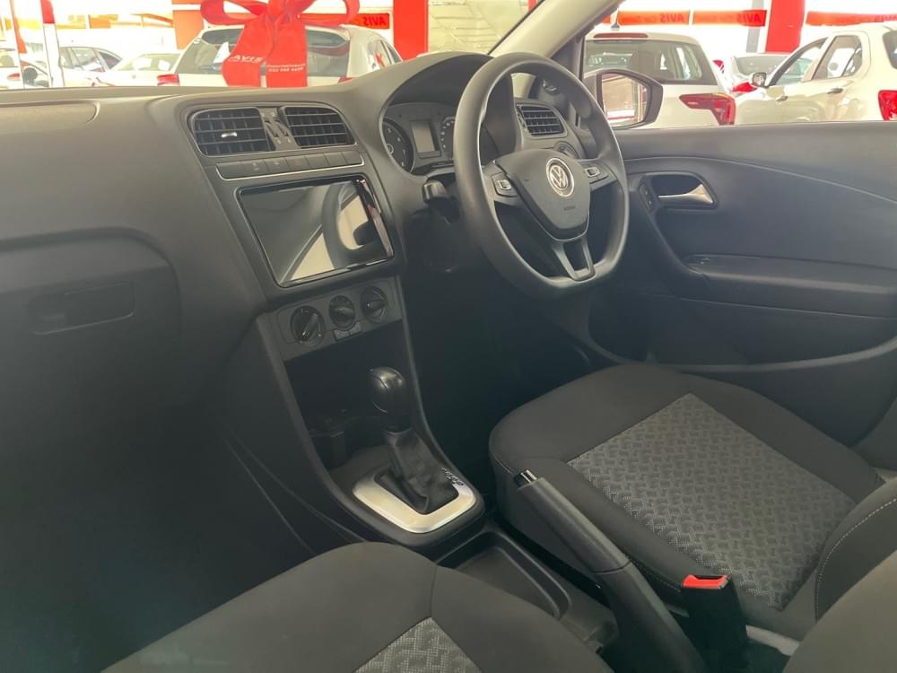 Volkswagen Polo Vivo Hatch 1.6 Life Tipt
