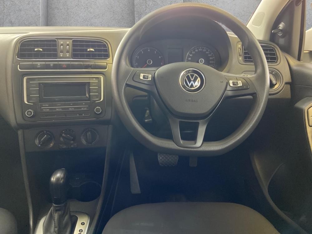 Volkswagen Polo Vivo Hatch 1.6 Comfortline Tiptronic