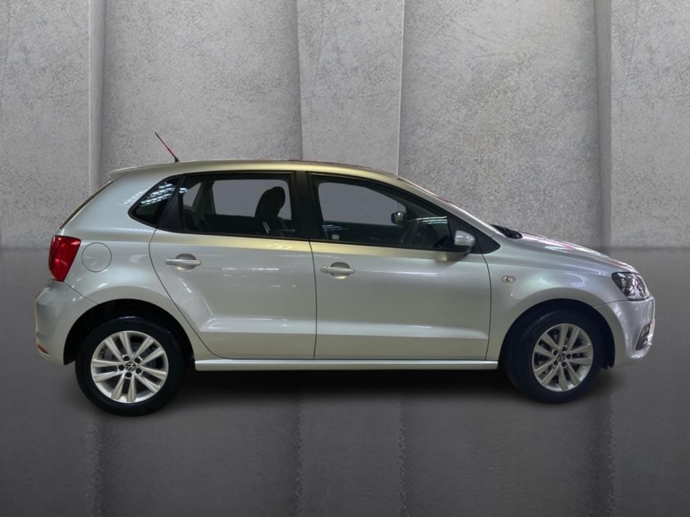 Volkswagen Polo Vivo Hatch 1.6 Comfortline Tiptronic