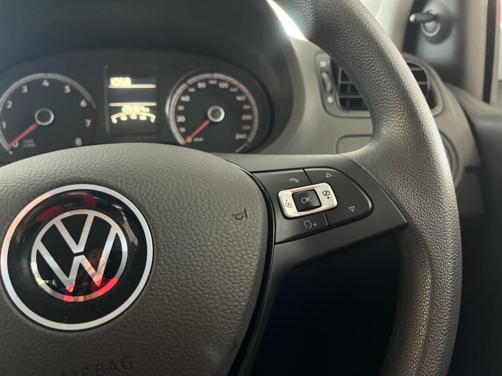 Volkswagen Polo Vivo Hatch 1.6 Life Tipt