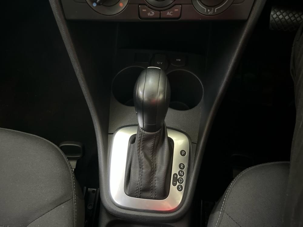 Volkswagen Polo Vivo Hatch 1.6 Life Tipt