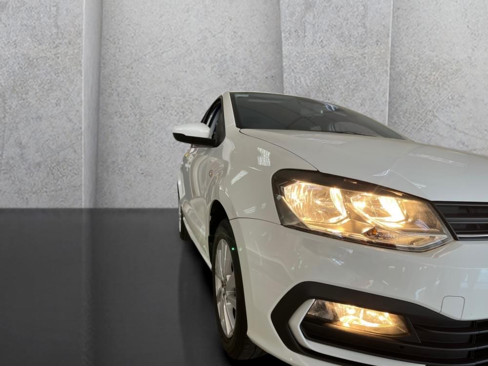 Volkswagen Polo Vivo Hatch 1.6 Life Tipt