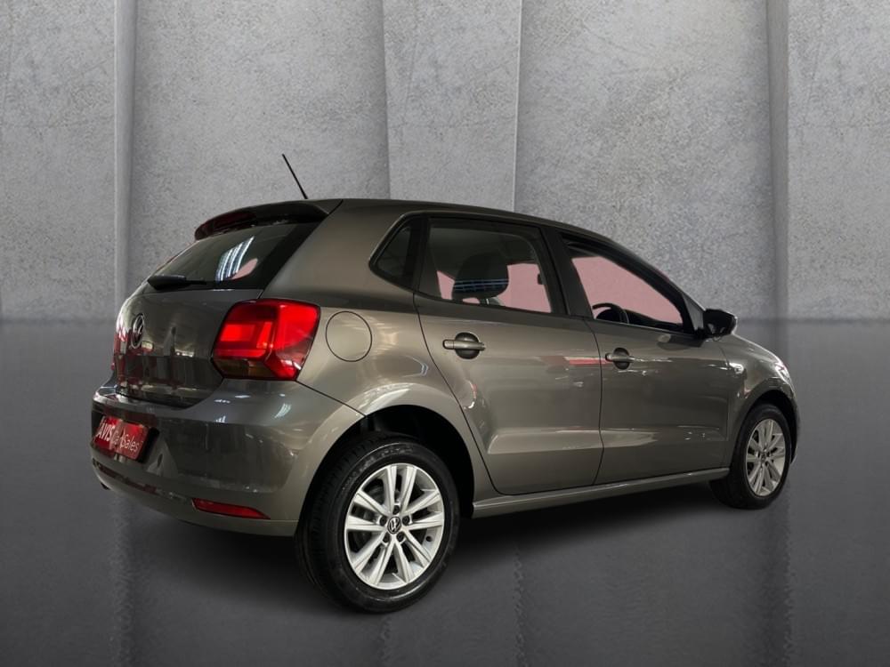 Volkswagen Polo Vivo Hatch 1.6 Comfortline Tiptronic