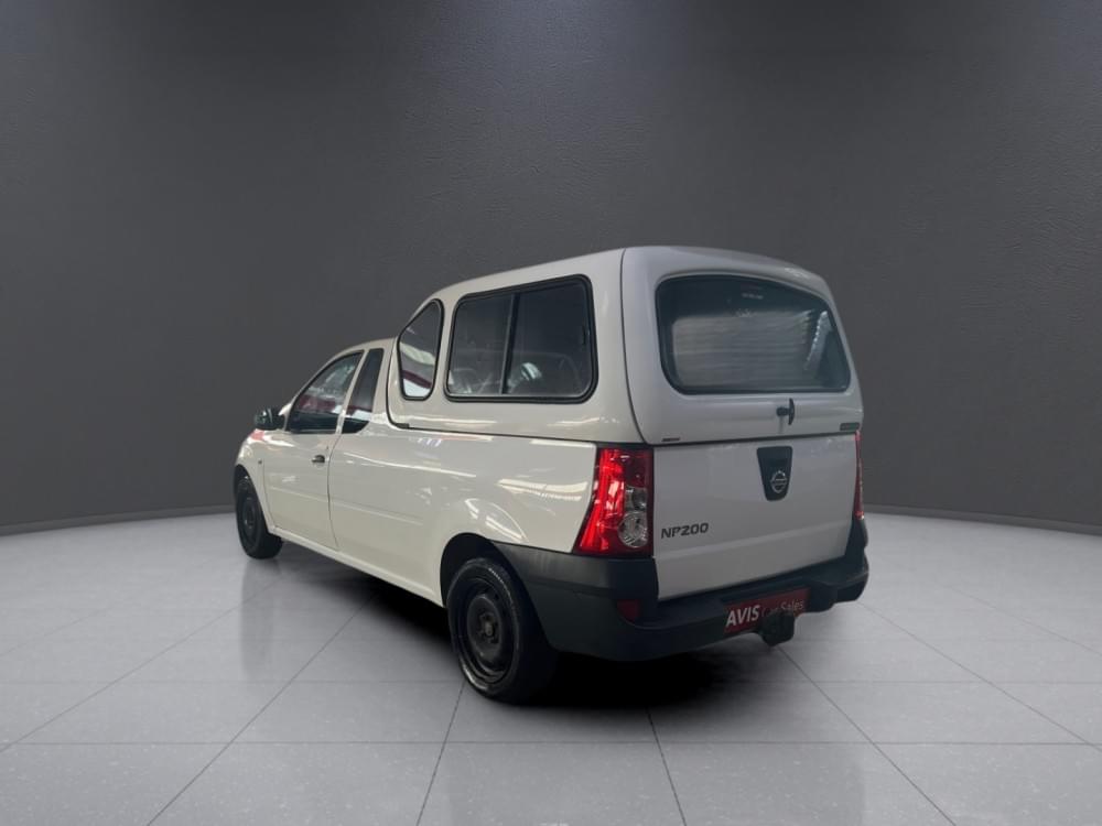 Nissan Np200 1.6 8V Ac Safety Pack