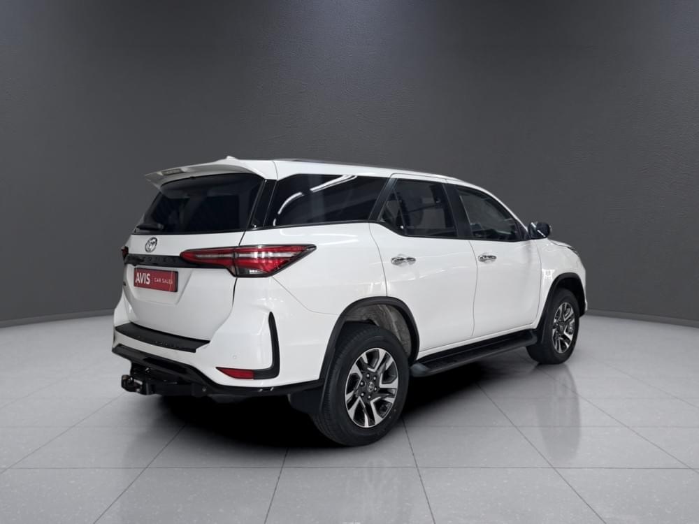 Toyota Fortuner 2.4 Gd-6 Rb 6At