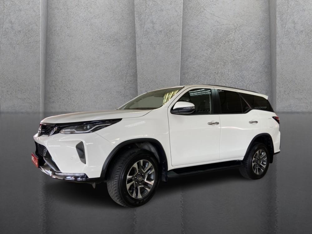 Toyota Fortuner 2.4 Gd-6 At