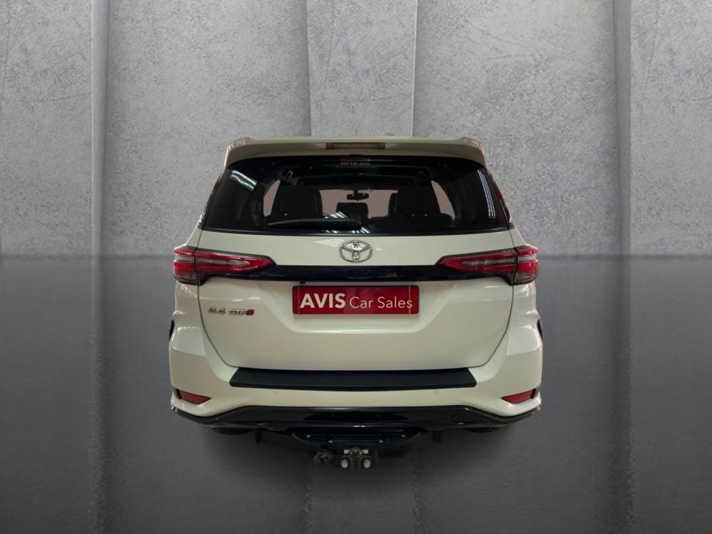 Toyota Fortuner 2.4 Gd-6 At