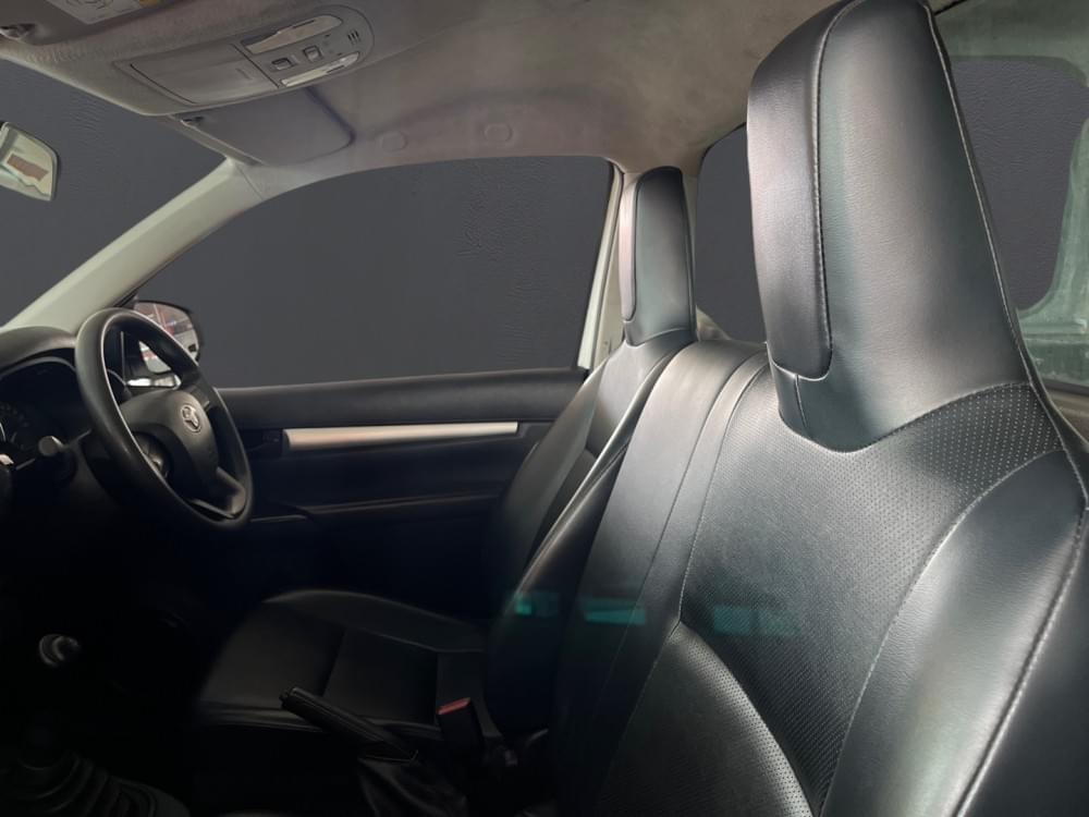 Toyota Hilux 2.4 Gd S Ac