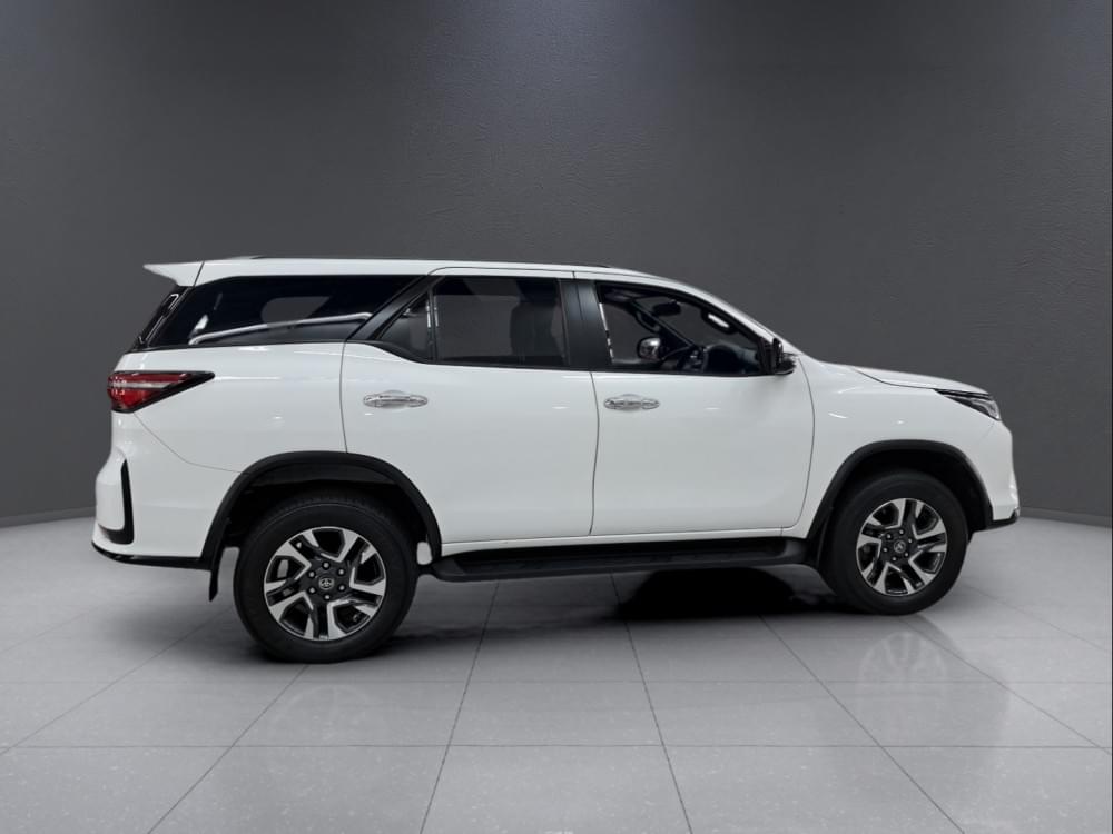 Toyota N/A 2.8 Gd-6 Rb At