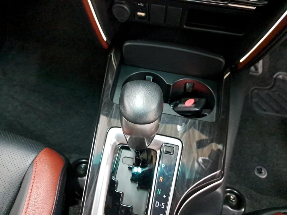 Toyota N/A 2.8 Gd-6 Rb At