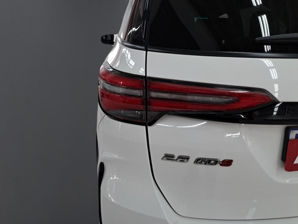 Toyota N/A 2.8 Gd-6 Rb At