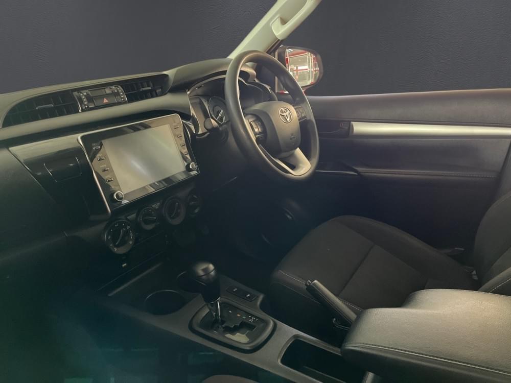 Toyota Hilux 2.4 Gd-6 Raider 4X4 At D Cab