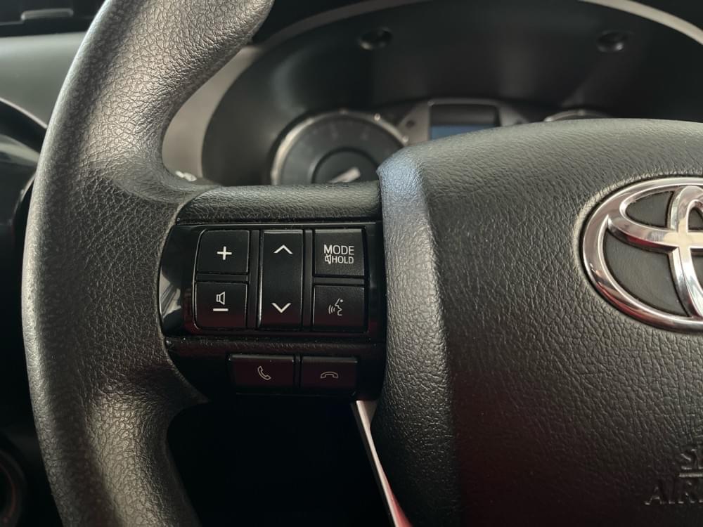 Toyota Hilux 2.4 Gd-6 Raider 4X4 At D Cab