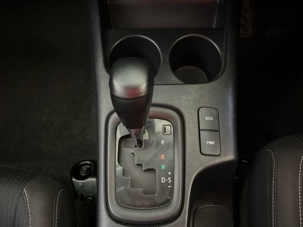 Toyota Hilux 2.4 Gd-6 Raider 4X4 At D Cab