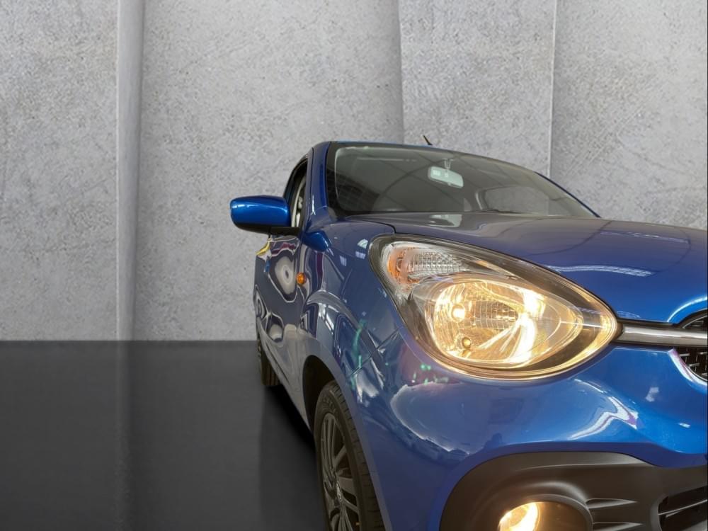 Toyota Vitz 1.0 Xr Amt