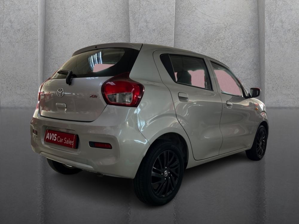 Toyota Vitz 1.0 Xr