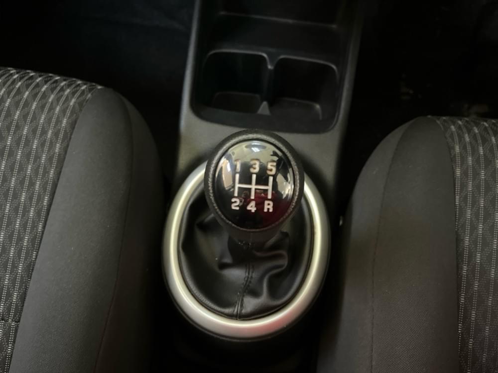 Toyota Vitz 1.0 Xr