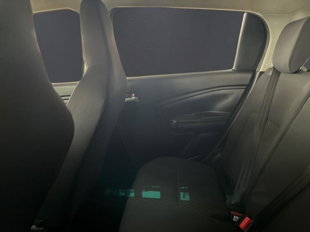 Toyota Vitz 1.0 Xr Amt