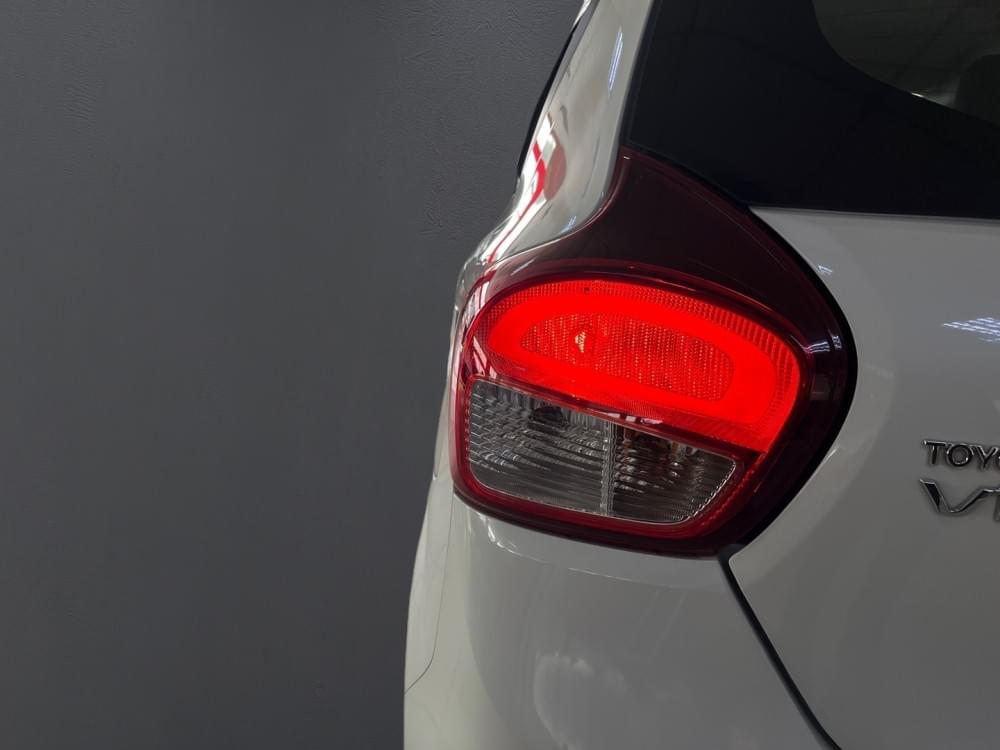 Toyota Vitz 1.0 Xr Amt