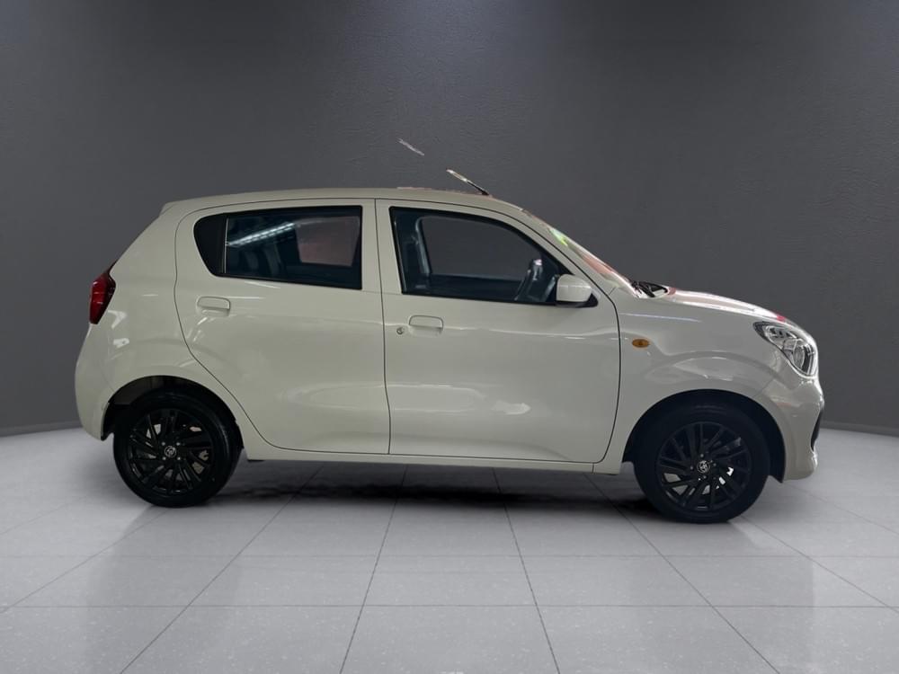 Toyota Vitz 1.0 Xr Amt