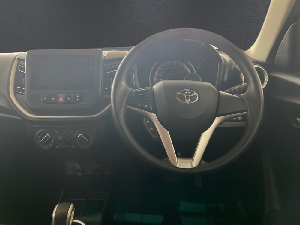 Toyota Vitz 1.0 Xr Amt