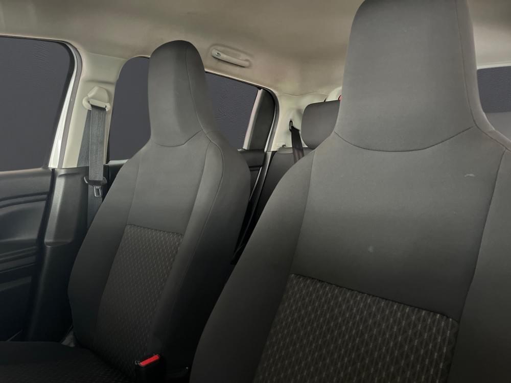 Toyota Vitz 1.0 Xr Amt