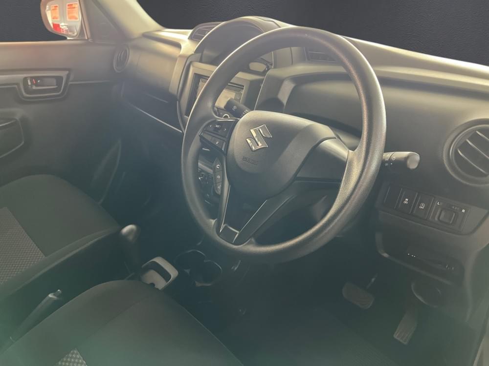 Suzuki N/A 1.0 Gl Amt