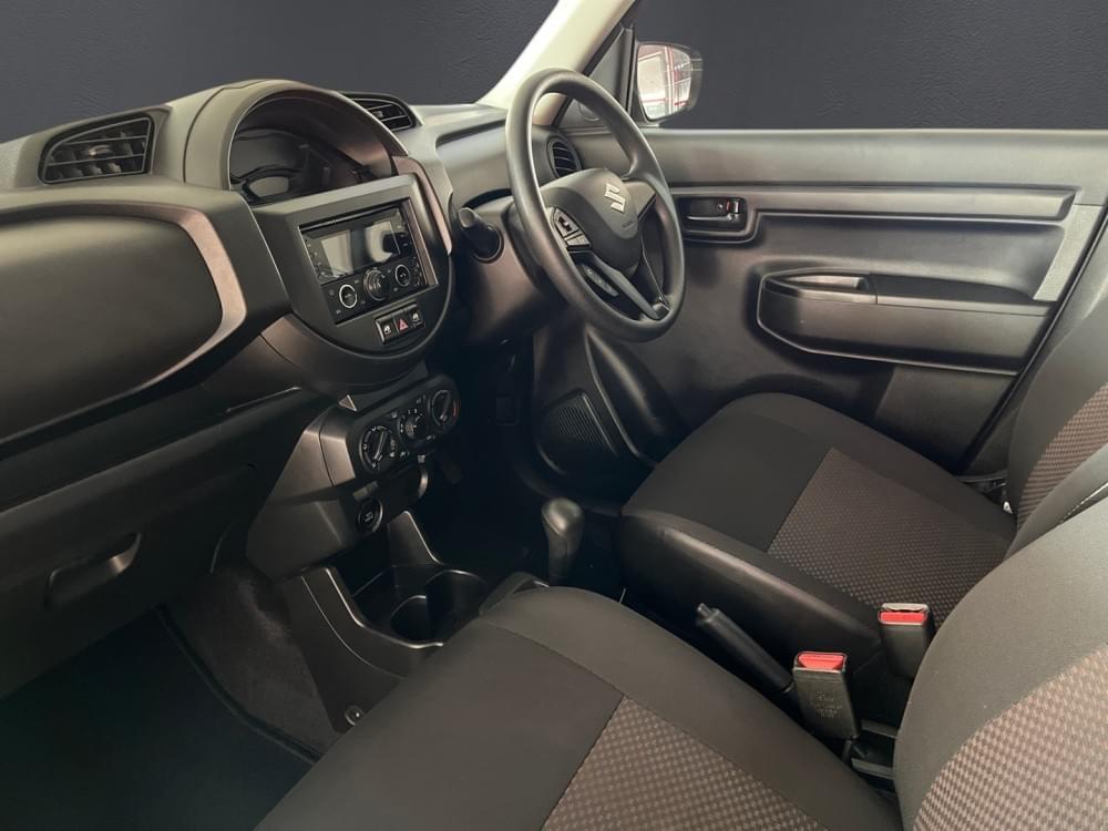 Suzuki N/A 1.0 Gl Amt