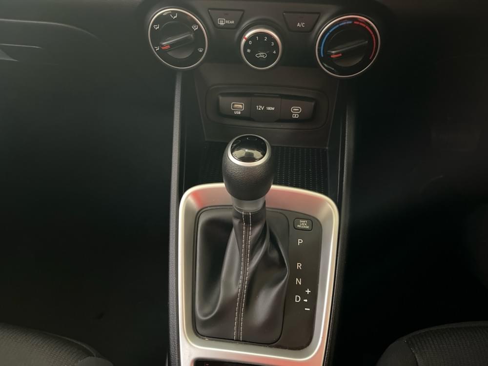 Hyundai Venue 1.0 Motion Dct