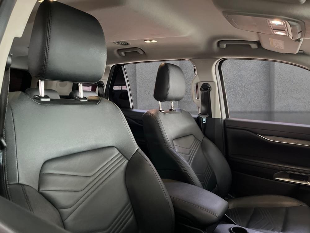 Ford Everest 2.0 Xlt 4X2 At