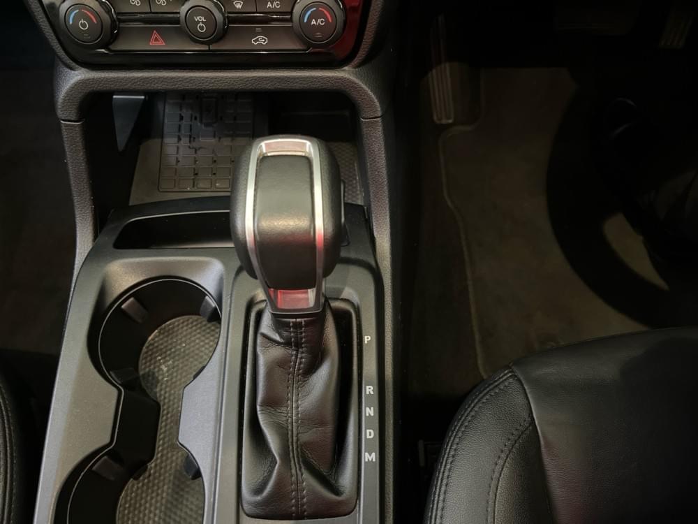 Ford Everest 2.0 Xlt 4X2 At