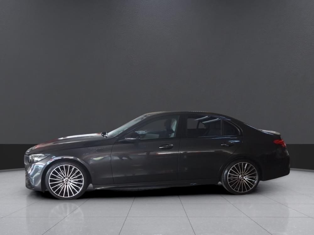 Mercedes Benz C-Class Sedan 220D