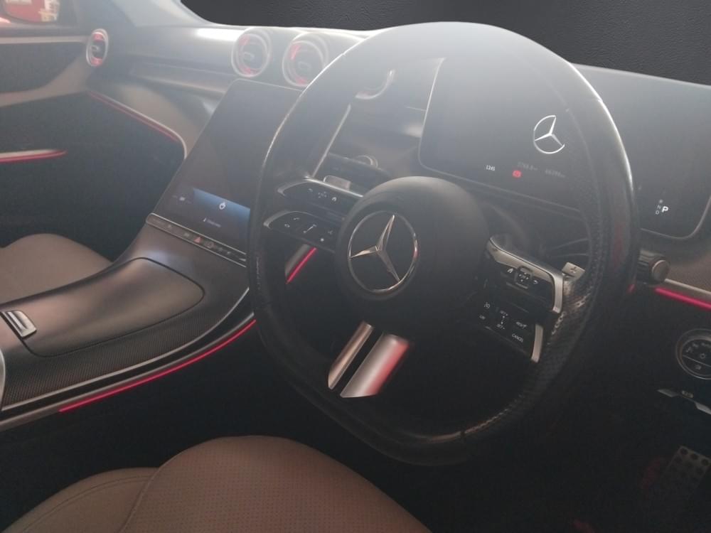 Mercedes Benz C-Class Sedan 220D