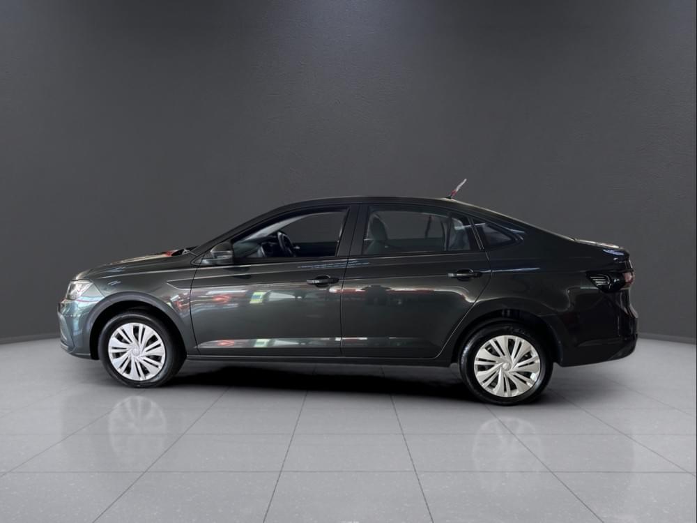 Volkswagen Polo Sedan 1.6 Base